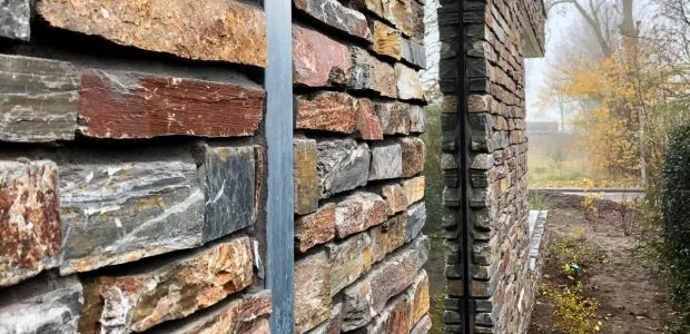 blog-vivienda-holanda-laja-mulicolor-jbernardos-naturpiedra1-2-620x300_11zon